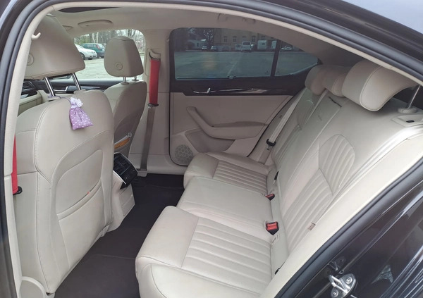 Skoda Superb cena 93700 przebieg: 163000, rok produkcji 2018 z Legnica małe 29